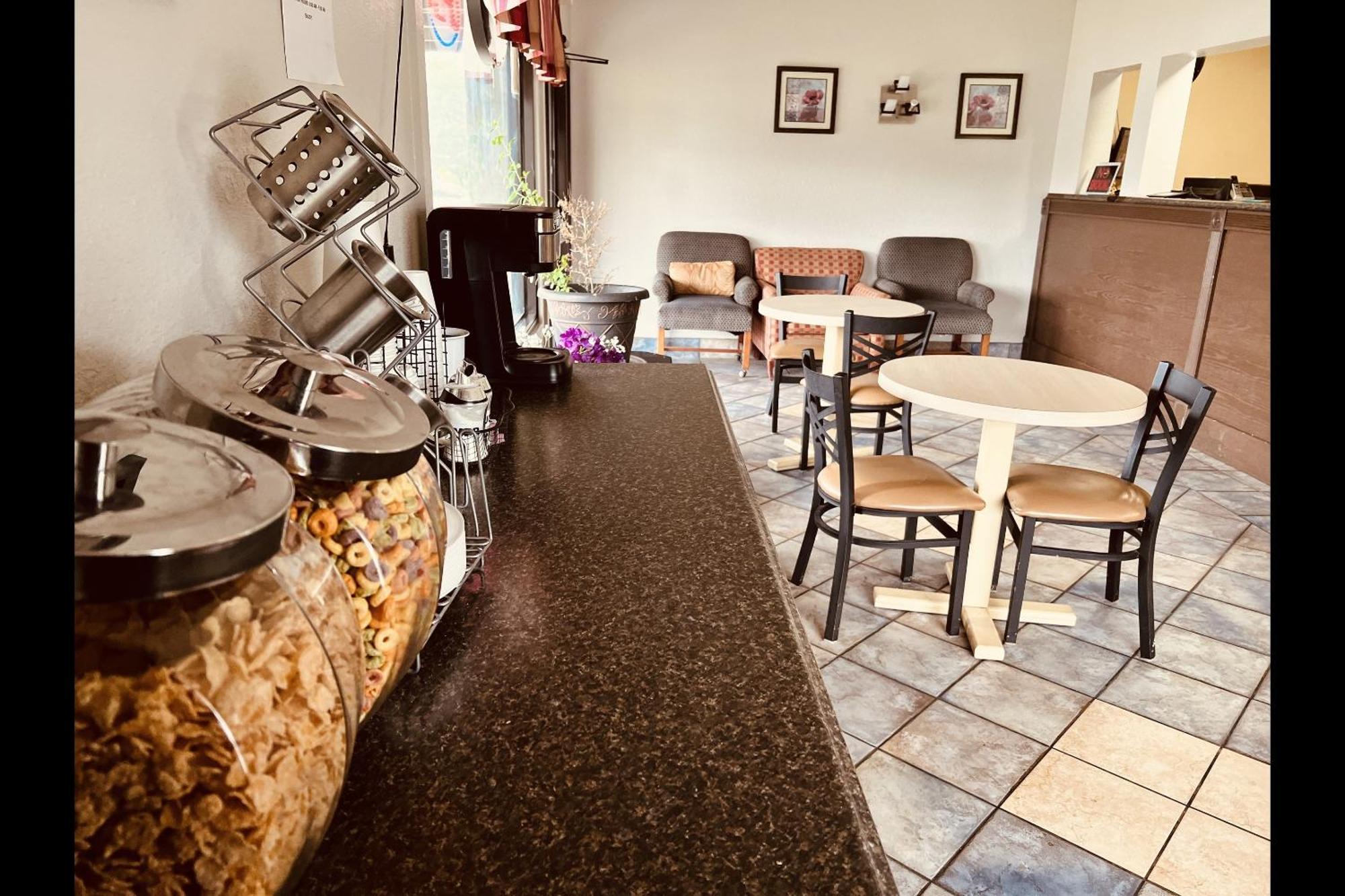 Cozy Garden Inn By Oyo Hwy 40 ريتشموند المظهر الخارجي الصورة
