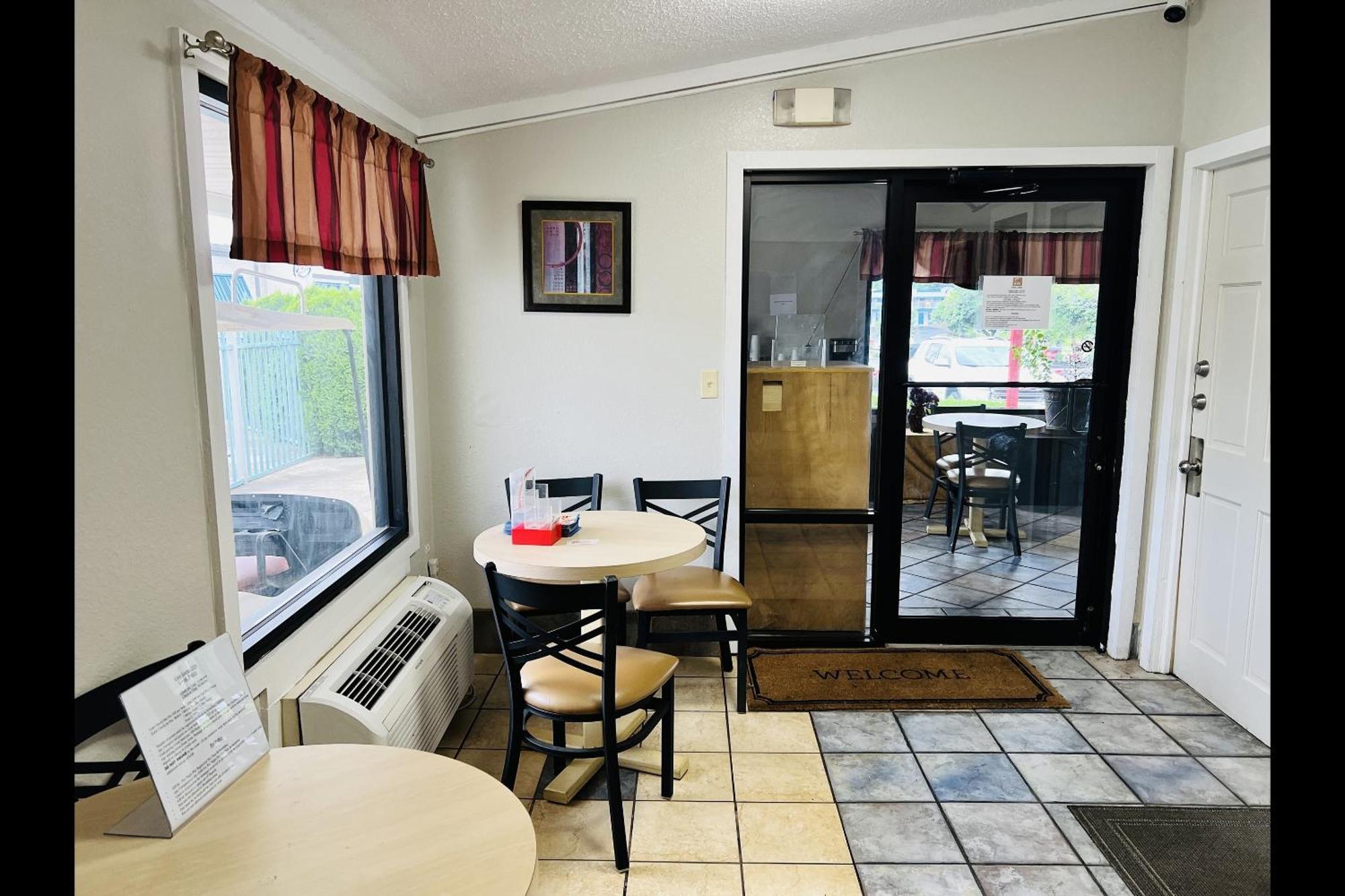 Cozy Garden Inn By Oyo Hwy 40 ريتشموند المظهر الخارجي الصورة