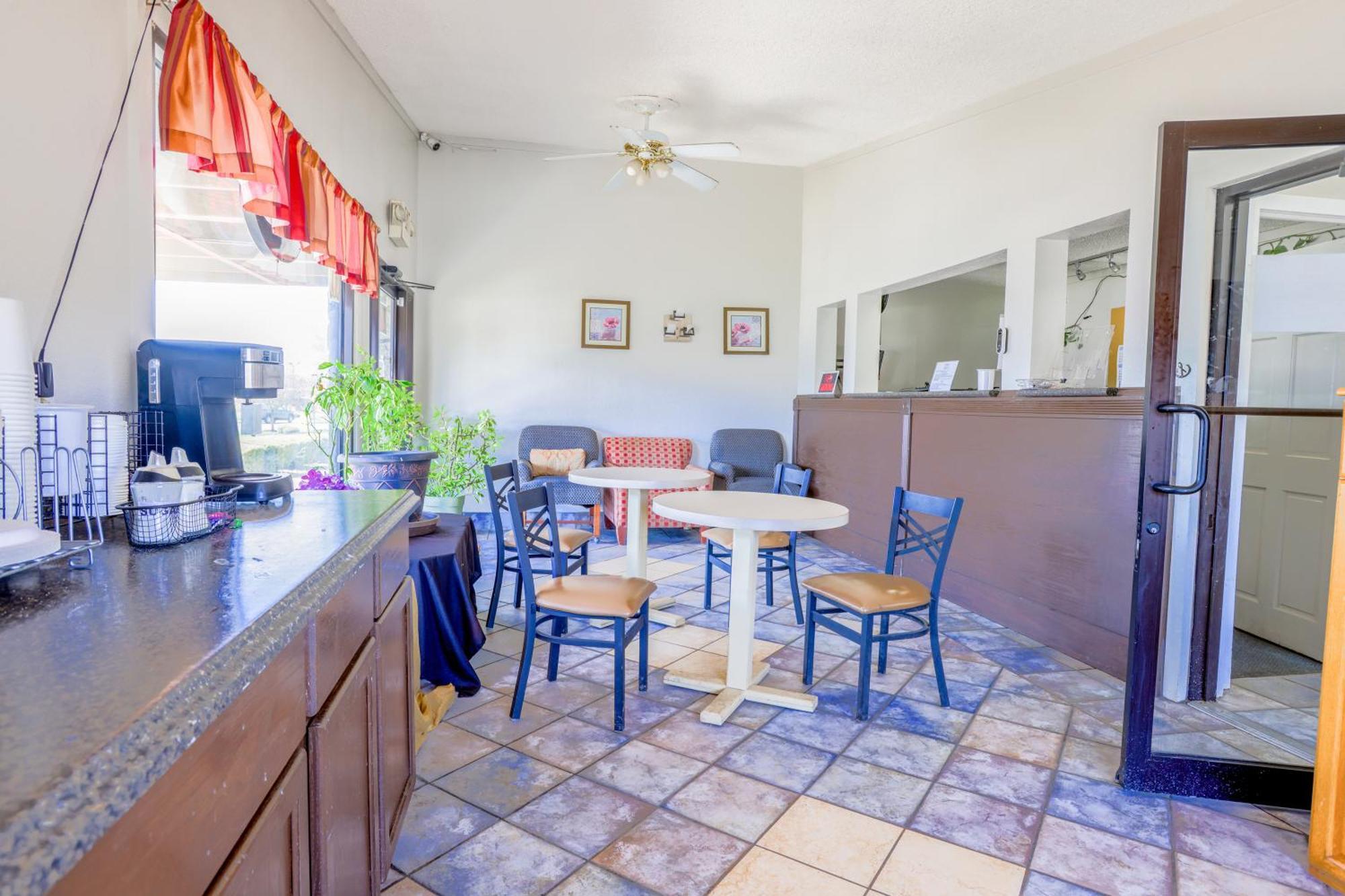Cozy Garden Inn By Oyo Hwy 40 ريتشموند المظهر الخارجي الصورة